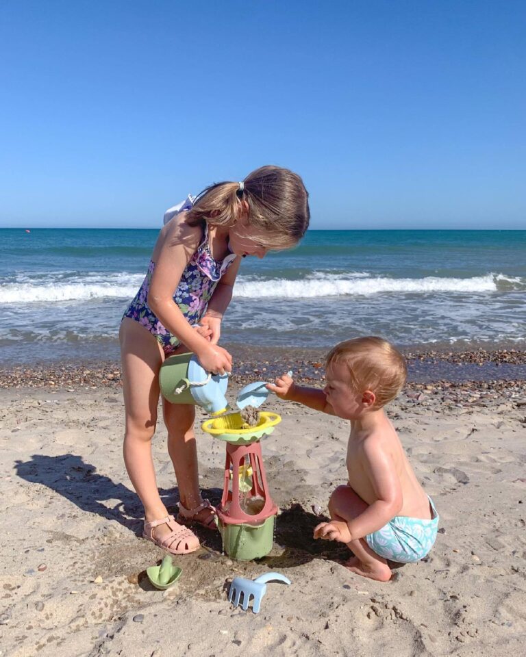 Sustainable Seaside Play